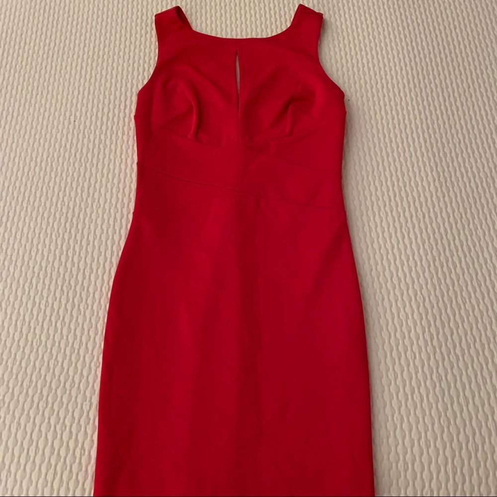NWOT Bebe Red Keyhole sleeveless mini cocktail dress with v back